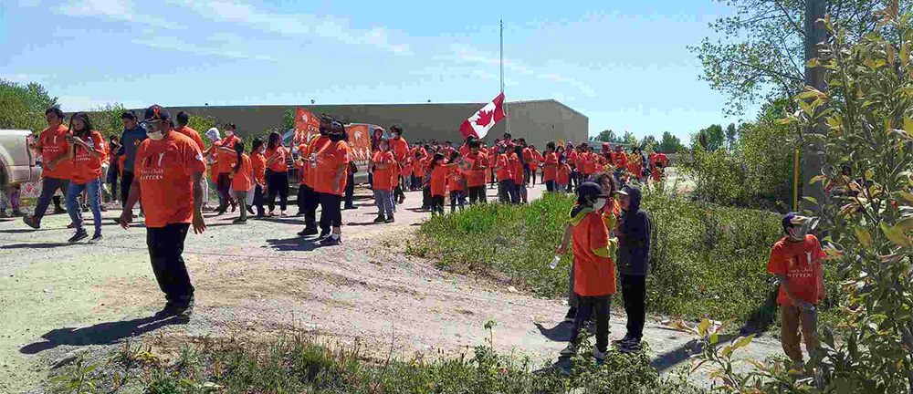 Gods Lake Narrows - ECM - Walk Photo.jpg (276 KB)