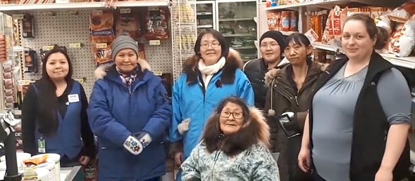 Ladies night.jpg (169 KB)